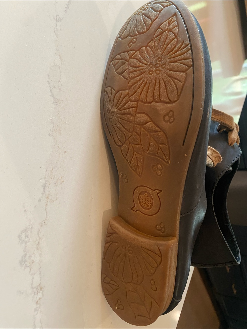 Born Gila Leather Oxfords - Picture 2 of 4